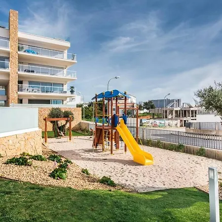 Modern With Terrace In * Albufeira