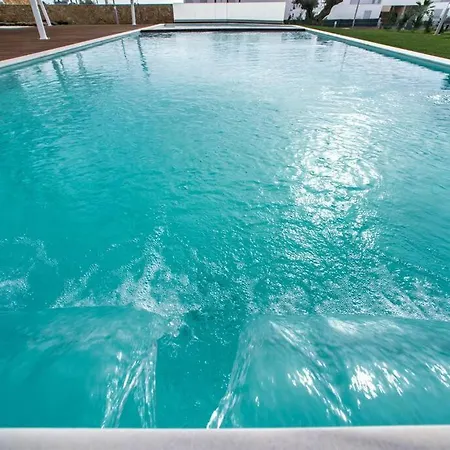 Modern With Terrace In Apartamento Albufeira