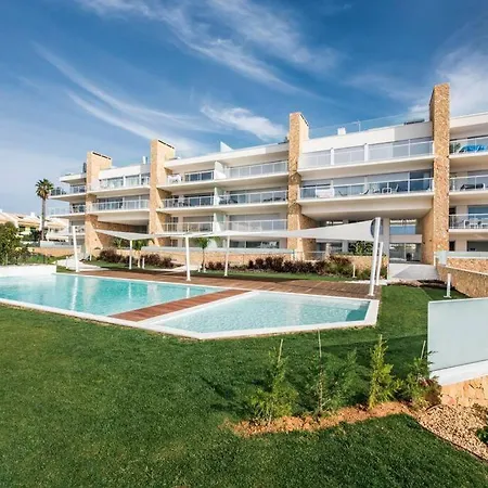 Modern With Terrace In Apartamento